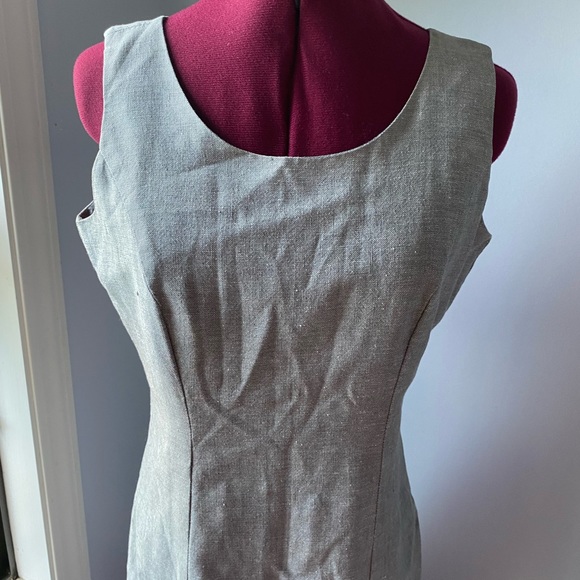 Linen dress - Picture 3 of 8